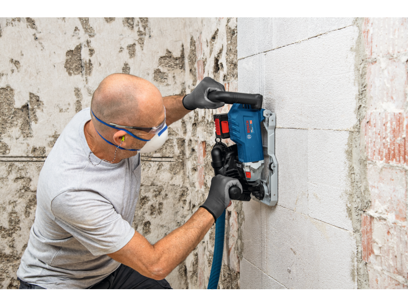 Akumulatorski rezkalnik zidnih utorov Bosch GNF 18V-40 v kovčku, 06016C5000